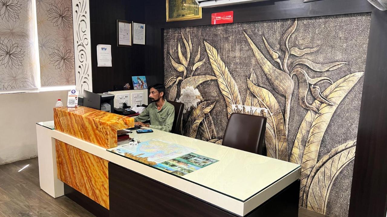 The Gir Harmony Hotel 萨三吉尔 外观 照片