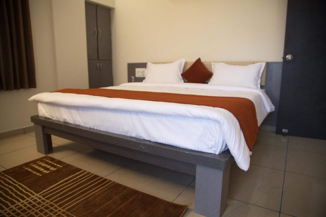 The Gir Harmony Hotel 萨三吉尔 外观 照片
